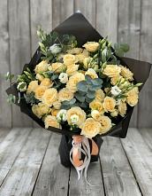 Букет цветов из:  Розы и Лизиантусы #REPLACE_PRED# Среднем Ставропольского края