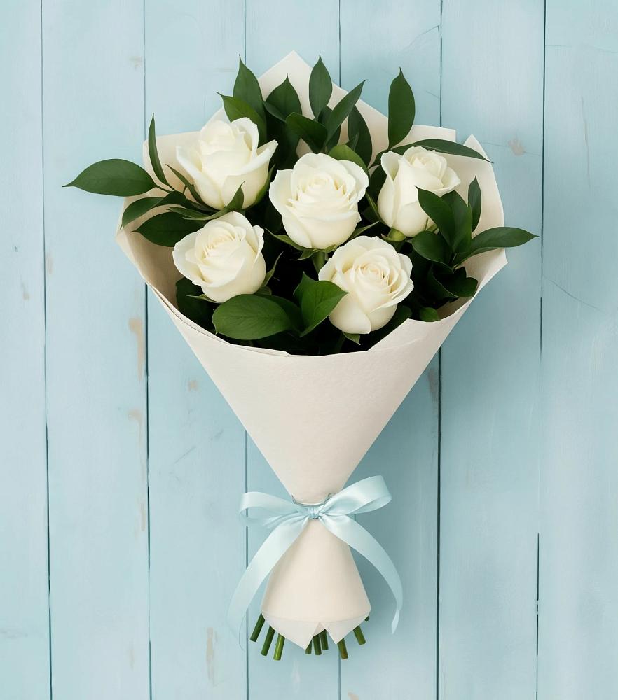 Букет цветов из: Розы в Среднем Ставропольского края