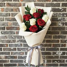 Букет цветов из:  Розы в Среднем Ставропольского края