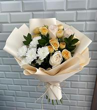 Букет цветов из:  Розы и Хризантемы в Среднем Ставропольского края