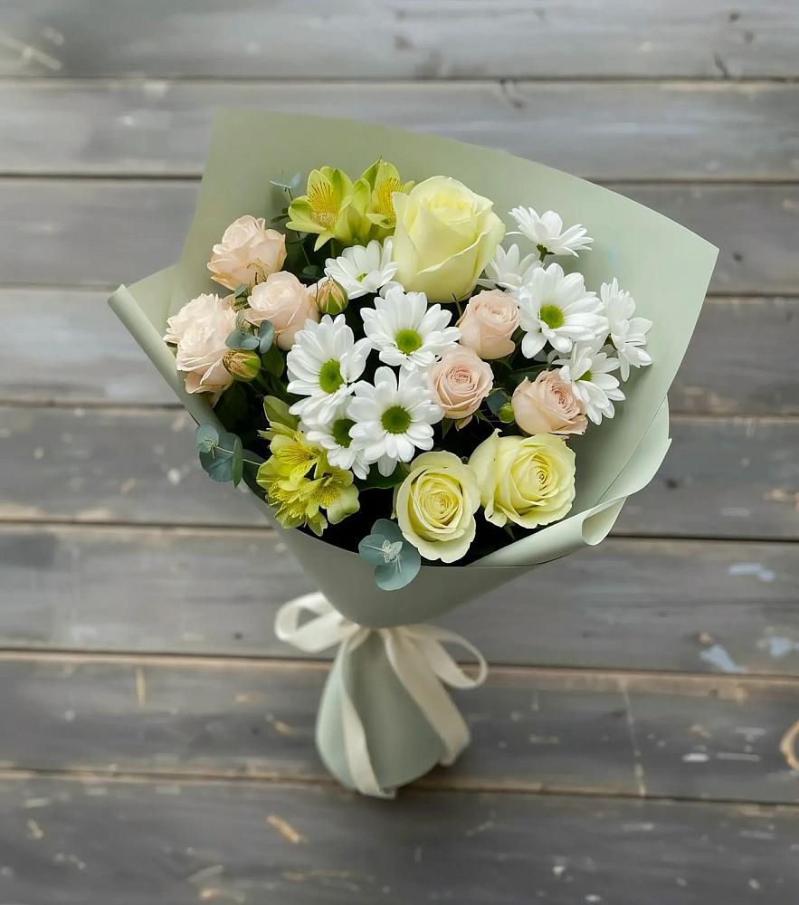 Букет цветов из: Альстромерии, Розы и Хризантемы в Среднем Ставропольского края