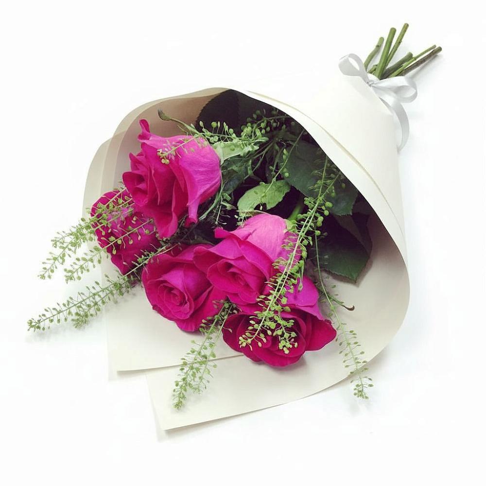 Букет цветов из: Розы в Среднем Ставропольского края