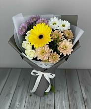 Букет цветов из:  Розы, Герберы и Хризантемы в Среднем Ставропольского края