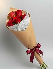 Букет цветов из:  Розы в Среднем Ставропольского края