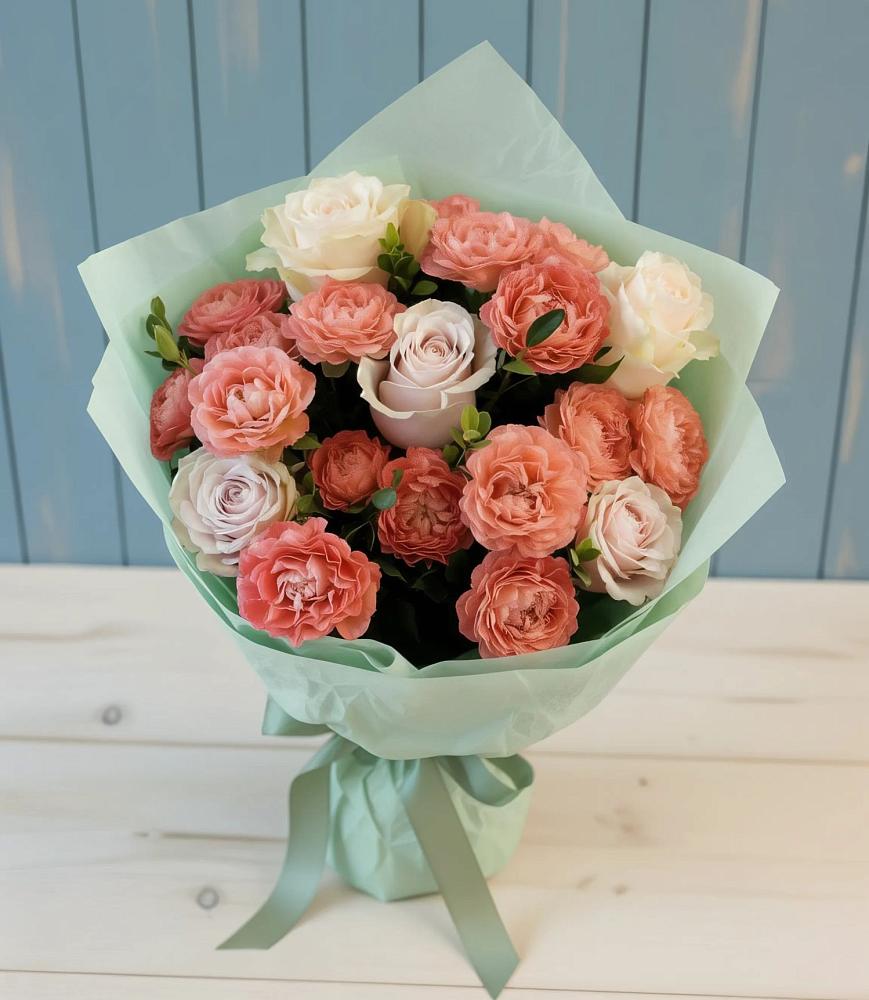 Букет цветов из: Розы в Среднем Ставропольского края