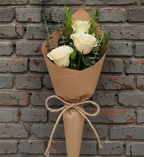 Букет цветов из:  Розы в Среднем Ставропольского края
