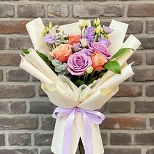 Букет цветов из:  Лизиантусы и Розы #REPLACE_PRED# Среднем Ставропольского края