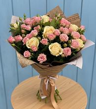 Букет цветов из:  Розы #REPLACE_PRED# Среднем Ставропольского края