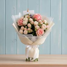 Букет цветов из:  Розы #REPLACE_PRED# Среднем Ставропольского края
