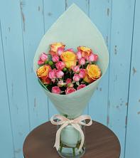Букет цветов из:  Розы в Среднем Ставропольского края