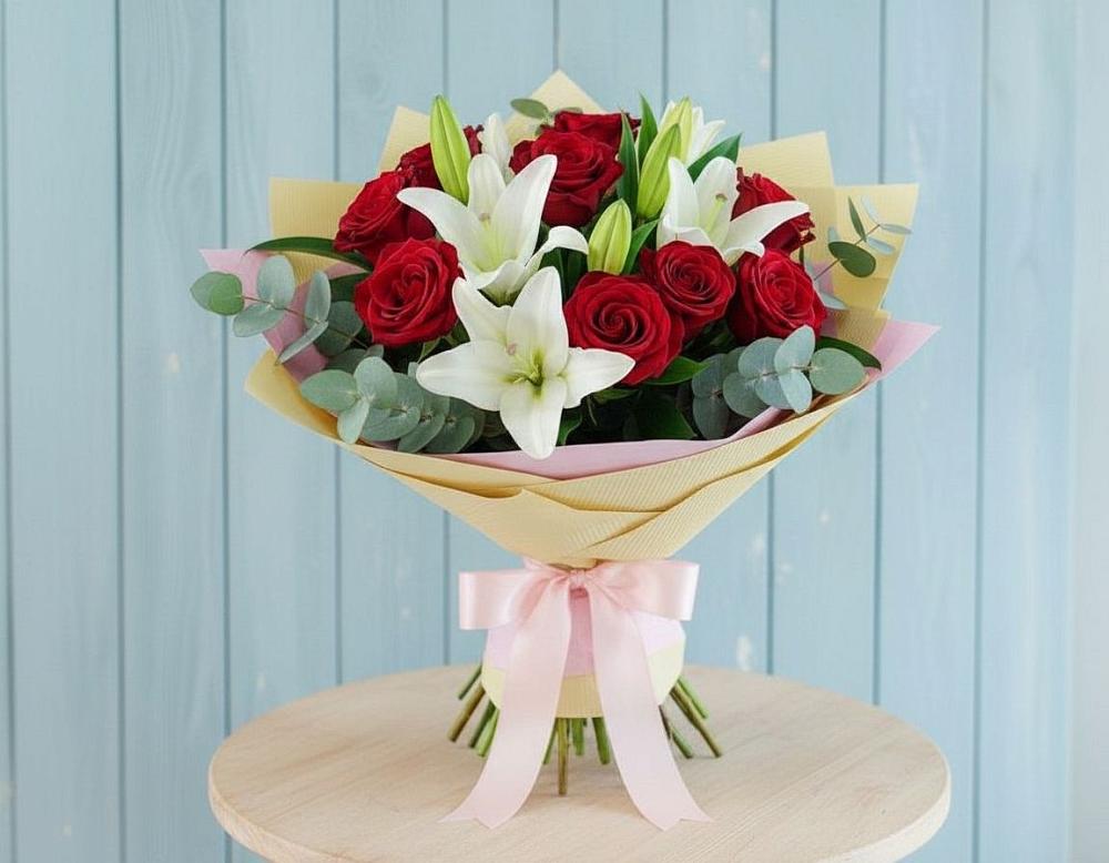 Букет цветов из: Лилии и Розы в Среднем Ставропольского края